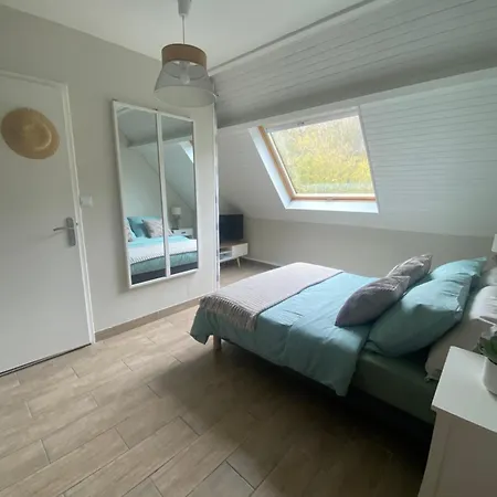 Appartement Les Pieds Dans L'eau, Frond De