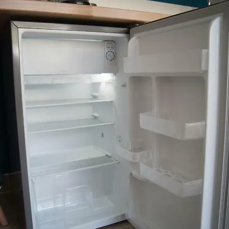 Appartement Les Pieds Dans L'eau, Frond De *